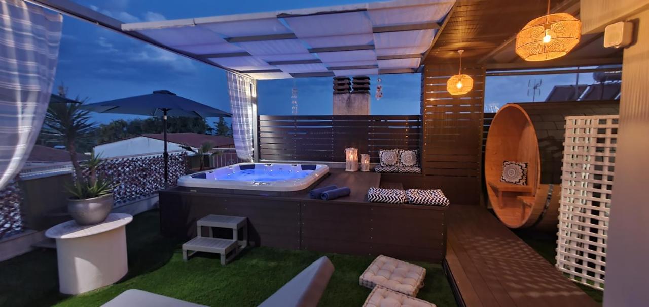Hotel Mallas Nea Kallikrateia Екстер'єр фото
