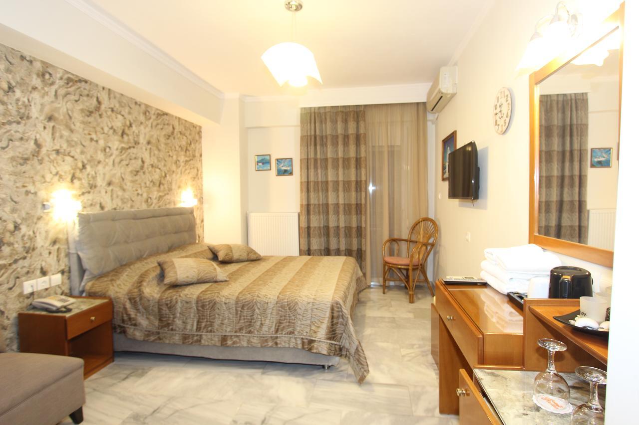 Hotel Mallas Nea Kallikrateia Екстер'єр фото