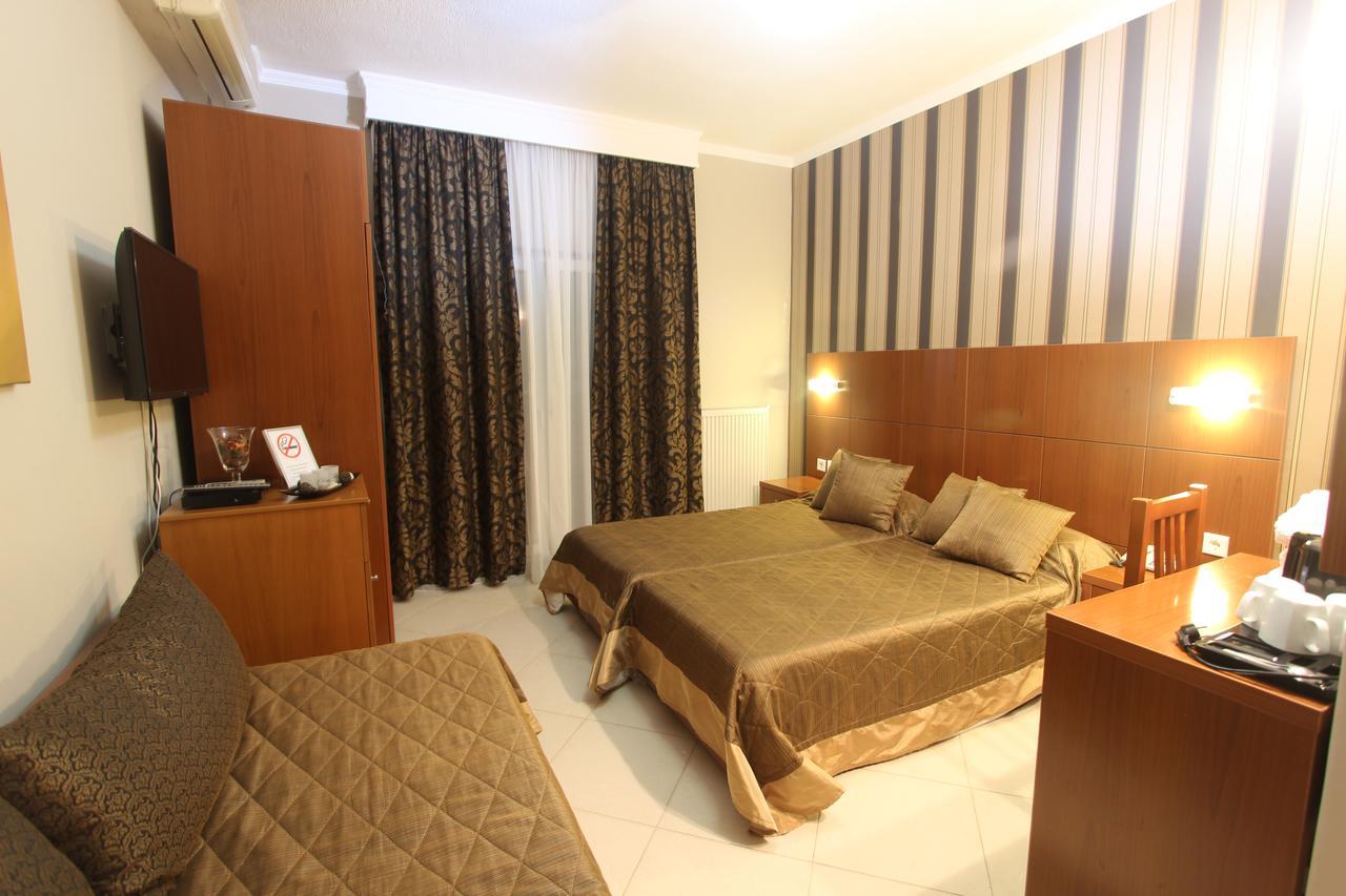 Hotel Mallas Nea Kallikrateia Екстер'єр фото